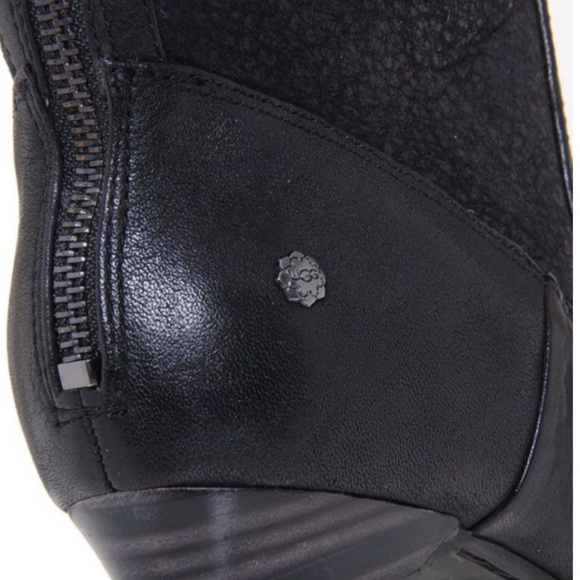 UGG Over The Knee Boots In Black Leather And Suede - Picture 4 of 16